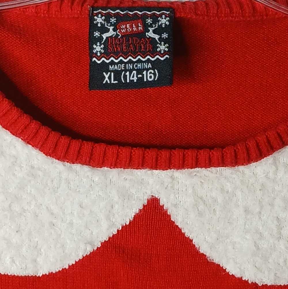 Festive Red Santa-Inspired Dress - Picture 3 of 6